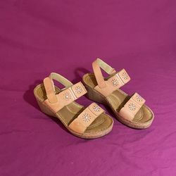 Size 6 Summer Sandal Wedge