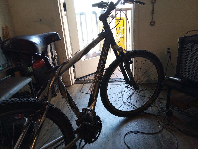 Alpha4300 Trek