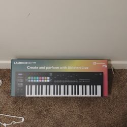 LAUNCHKEY49