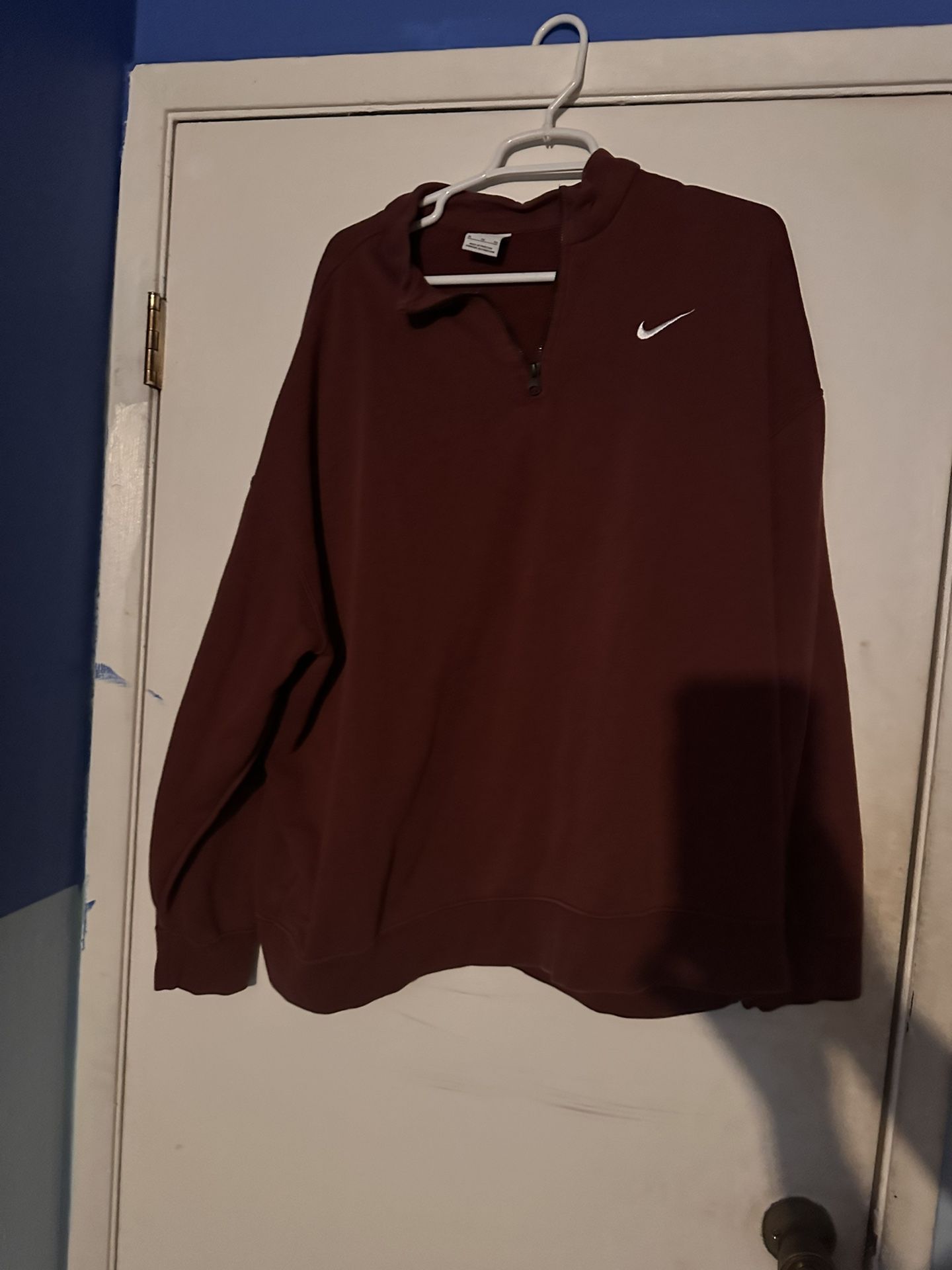 dark red nike sweater