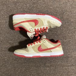 Nike Dunks Size 10.5