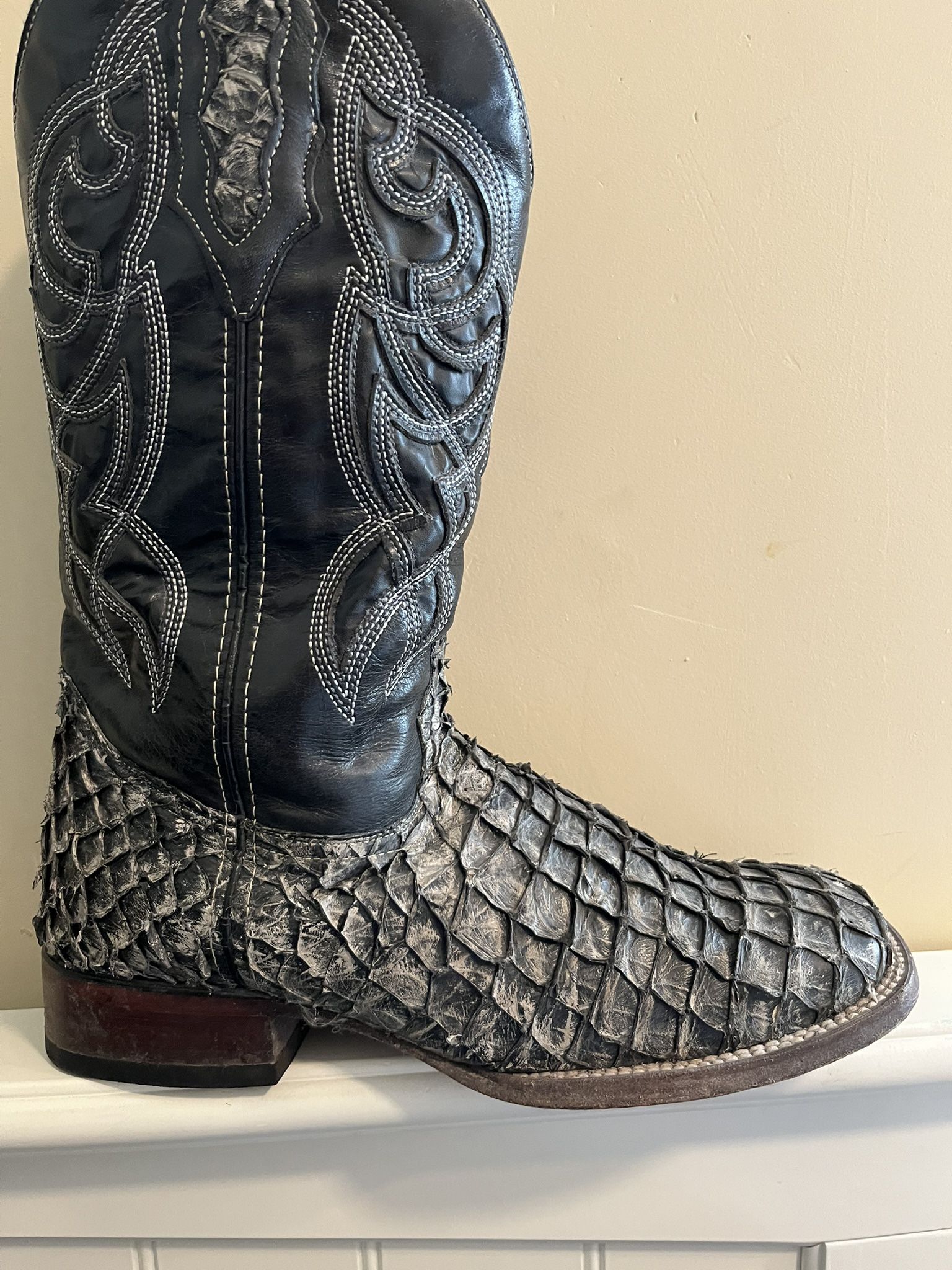Men’s Cowboy Boots Size 11 