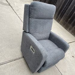 La Z Boy Power Recliner 