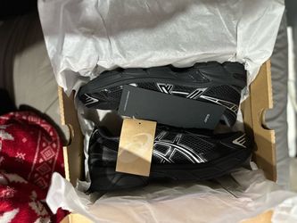 Brand new asics pure silver