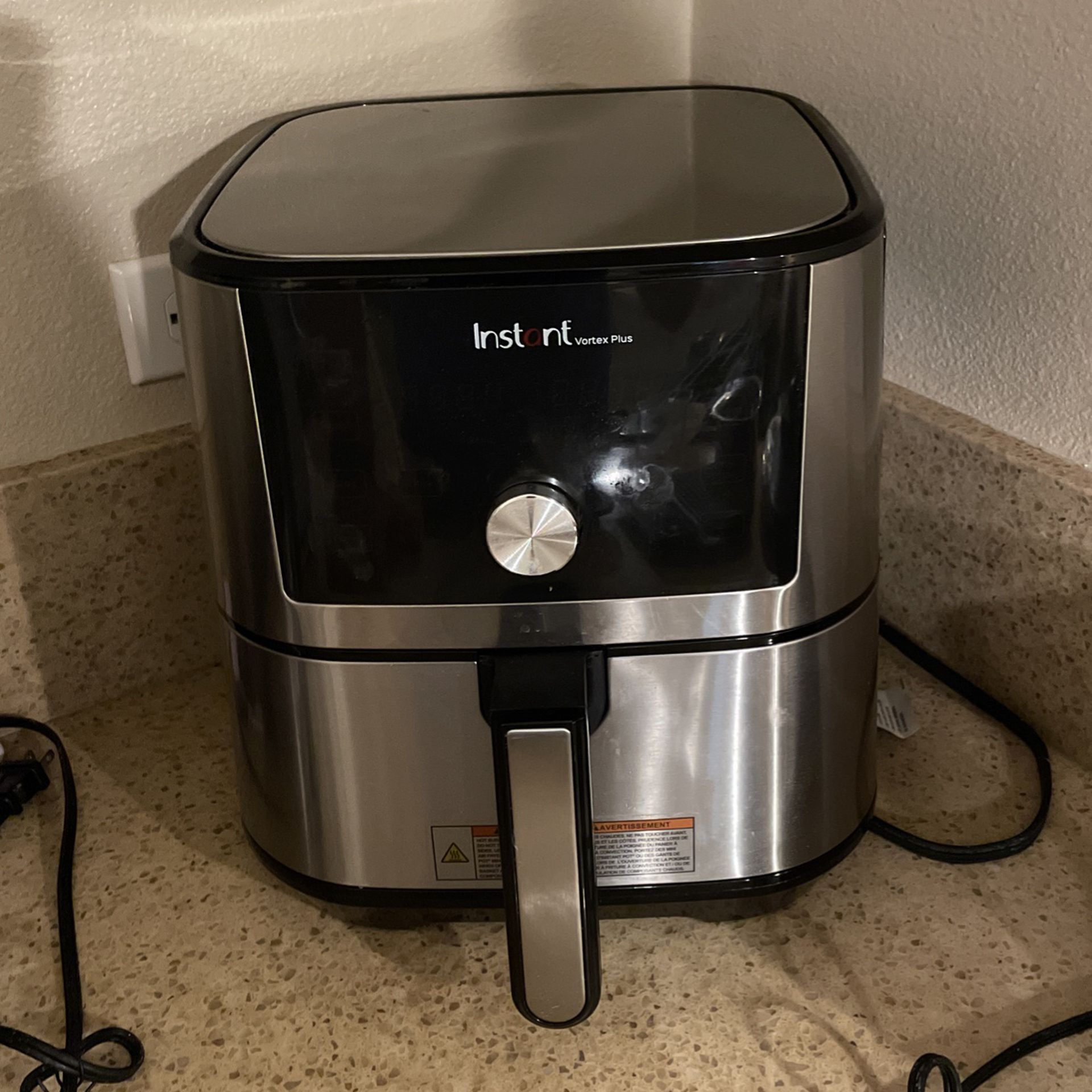 Instant Vortex Plus 6 Quart Air Fryer - appliances - by owner