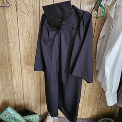 Graduation gown