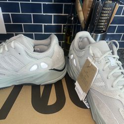 Adidas Yeezy Boost 700 “Salt” Mens Size 12.5 NWB