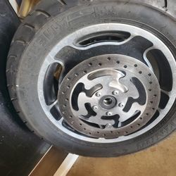 2008 Harley Street Glide  Wheel With Good Rotors And With About 500 Miles Left On I Upgraded 150 Take It All And I Have Other Slim Slip On' Only Text 