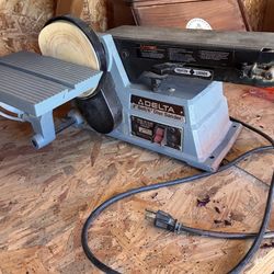 Delta belt and disc sander 4” belt/ 6” disc