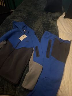 nike tech kids xl brand new