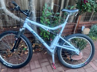 Santa Cruz  Heckler X full suspension mountain bike