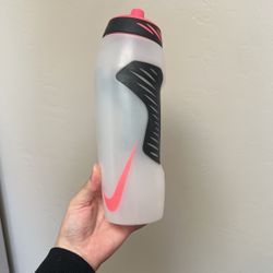 Nike Gym Water Bottle 32oz
