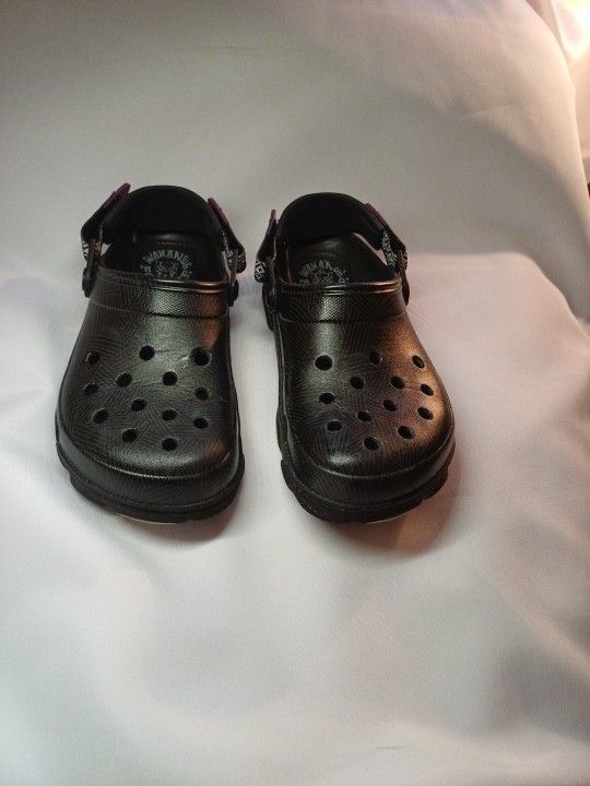Black Panther Crocs