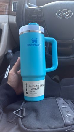 stanley cup quencher h2z.0 tumbler new