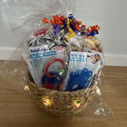 Baby Shower Gift Basket 