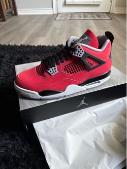 Jordan Toro 4
