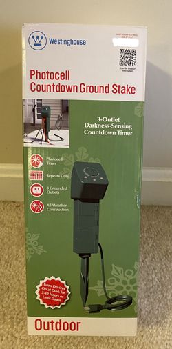 Westinghouse 3-Outlet Darkness-Sensing Countdown Timer - Photocell Total Control Ground Stake