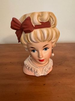 Vintage Brinn’s Lady Head Vase T-1576 Collector Grade with Original Jewelry and Original Label