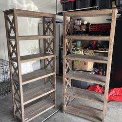2 Shelves 20$ Each 