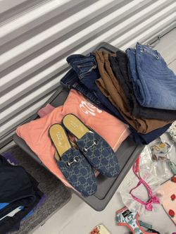 Women’s Clothing Bundle