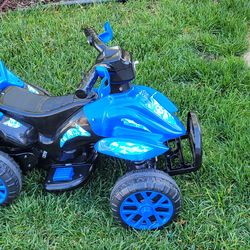 Kalee 6 Volt Trail Racer Blue ATV Battery Powered Ride-On