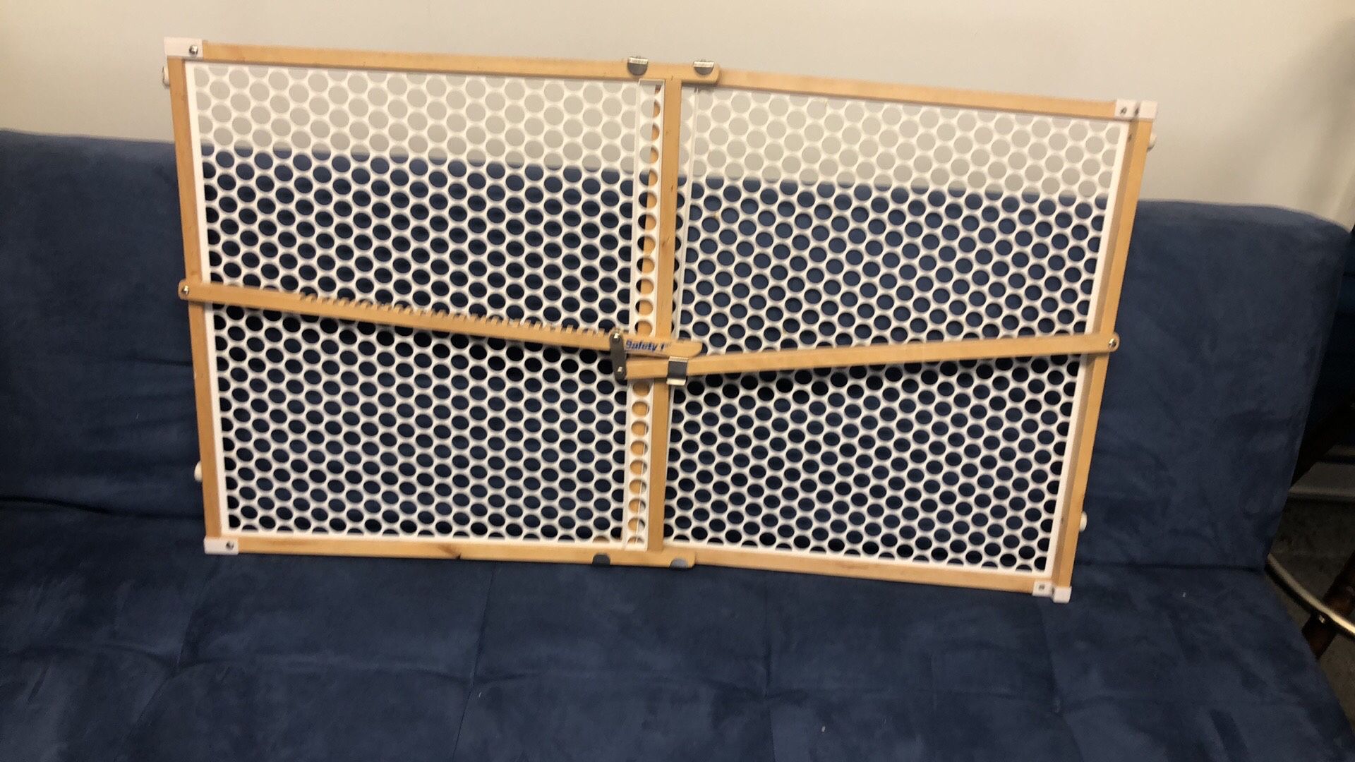 40”wx24”h Baby gate