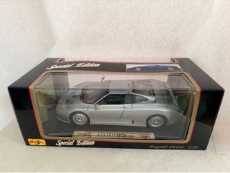 1992 Silver Bugatti EB110 1:18