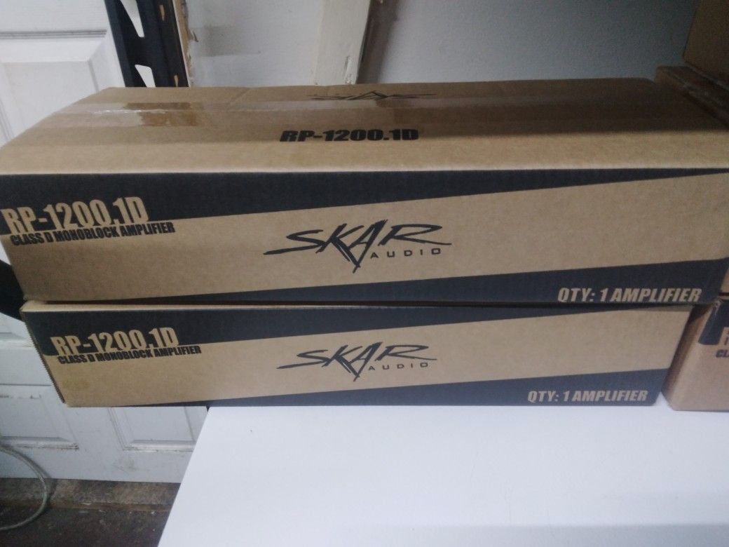 Brand New Skar 1200.1d Car Subwoofer Amplifier