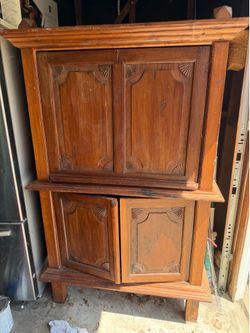 Wooden cabinet