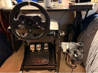 Logitech G920 Racing Wheel + Pedals + Shifter – Xbox & PC