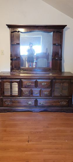 Vintage dresser & mirror