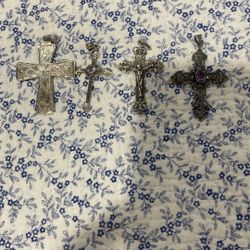Four vintage 925 crosses