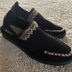 Art Shoes( Hand Made)