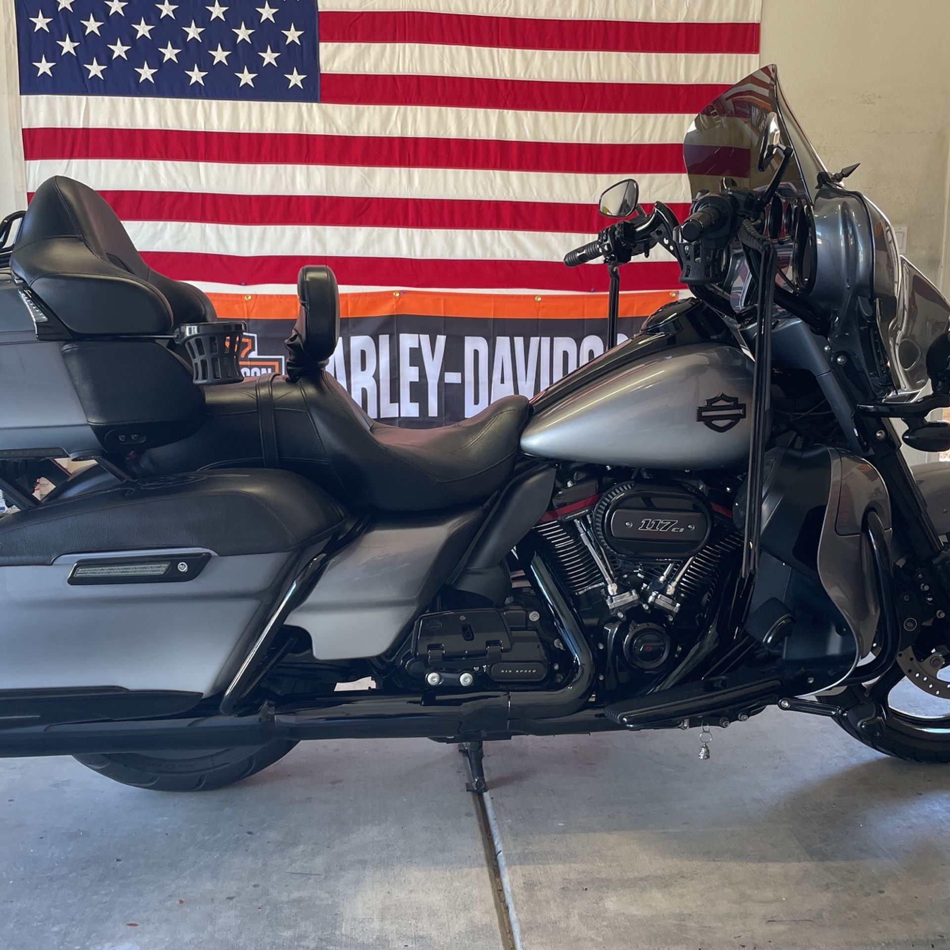 2019 Harley Davidson CVO LIMITED