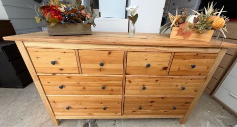IKEA HemnesDresser Good Condition