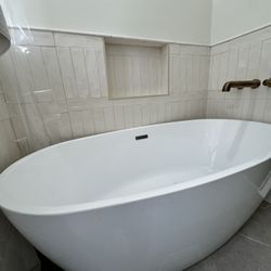 Freestanding Bathtub