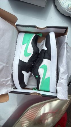 Jordan 1 low alt (SIZE 3y)