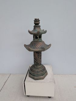 Concrete Pagoda Lantern Statue