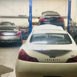 Nissan Infiniti / Parts/ Ser...