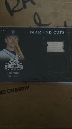 John olerud, 2005 diamond kings. Game used relic