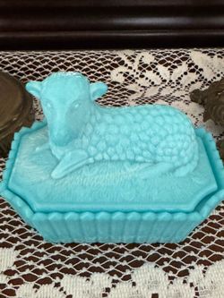 Blue Westmoreland Lambs Nest