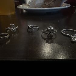 James Avery And Other (8.5-9))