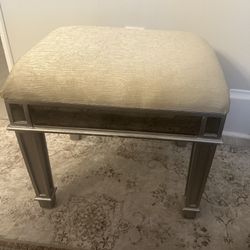 Small Stool/Bench 