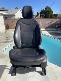 Kia Optima Driver Seat With Electric Controls