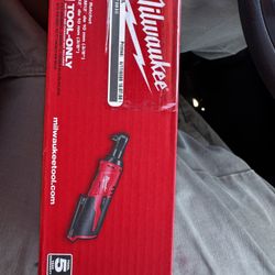 Milwaukee 3/8” Rachet