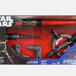 Star Wars Bladebuilders SPIN-ACTION LIGHTSABER 