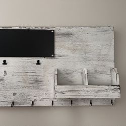 Farmhouse Key Wall Holder 