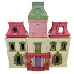 Dollhouse Mansion – Large & Colorful