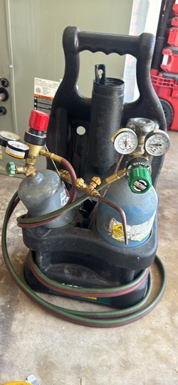 Acetylene & oxygen tank torches