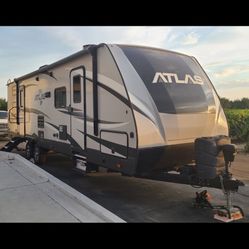 2018 Keystone Atlas
